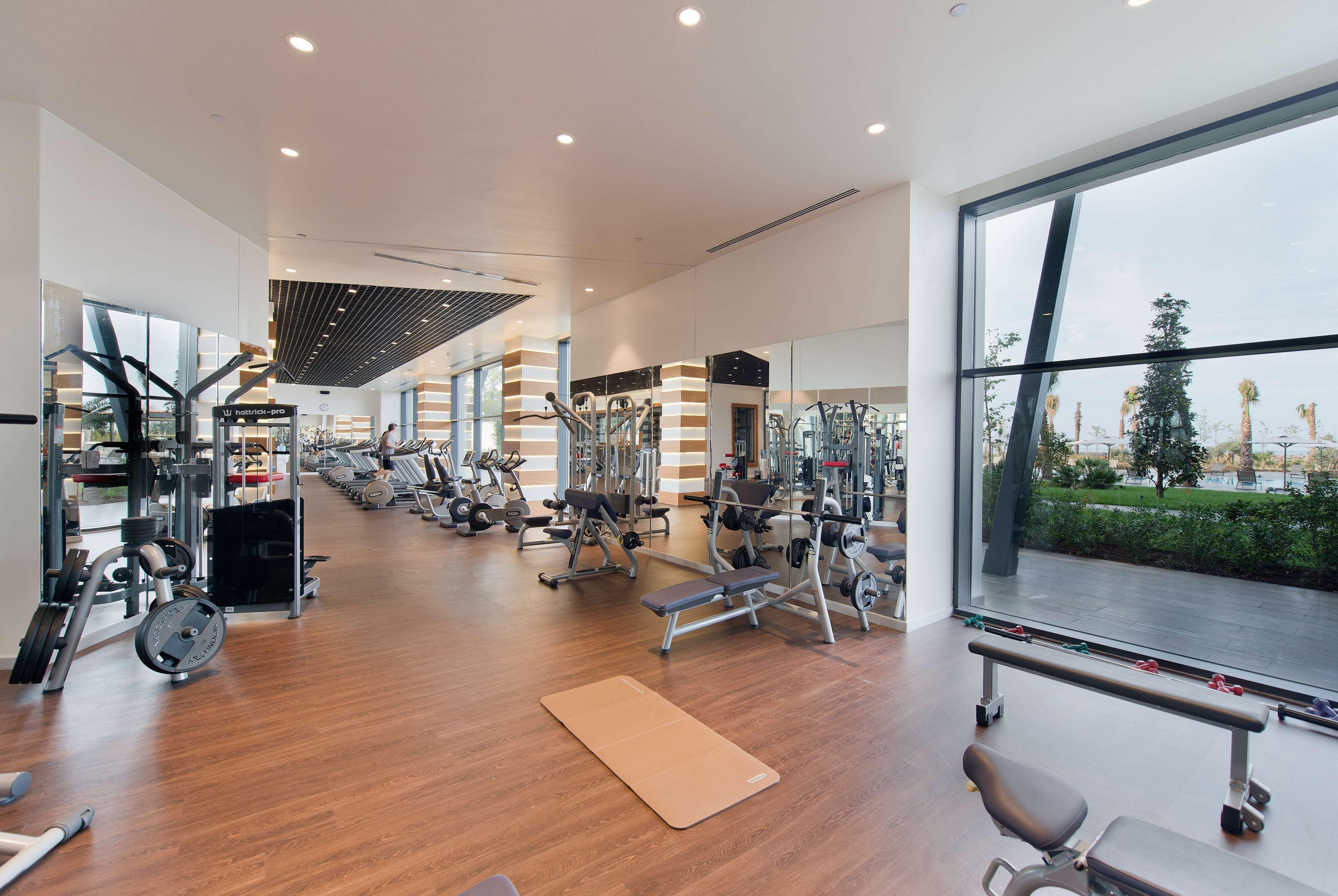 Ramada Plaza Hotel & Spa Trabzon Esterno foto The gym at the Ritz-Carlton, DIFC